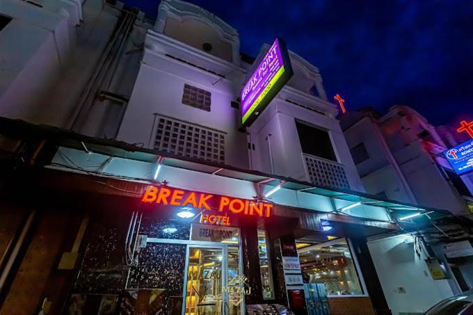 Break Point Hotel Patong Eksteriør billede