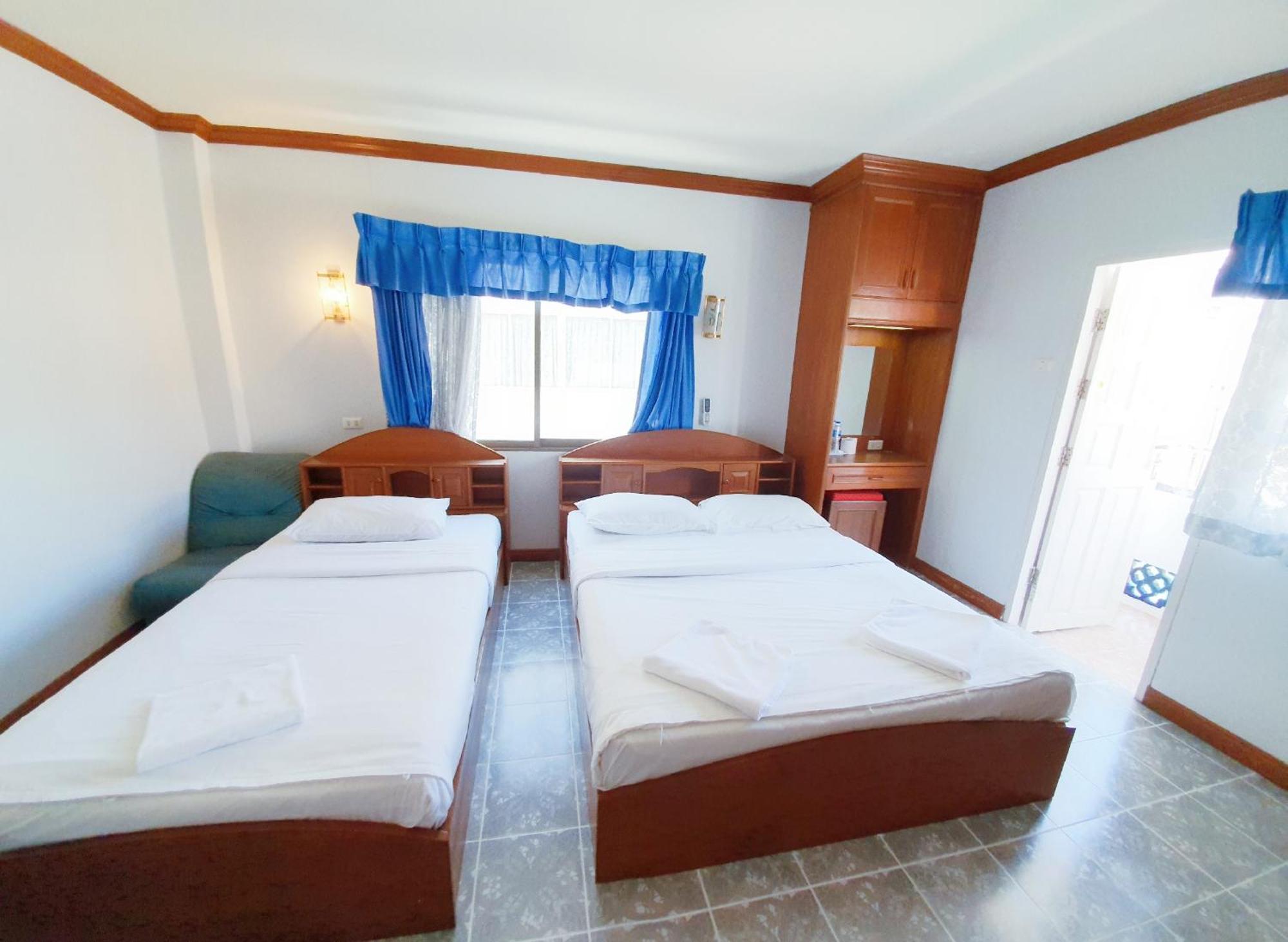 Break Point Hotel Patong Eksteriør billede