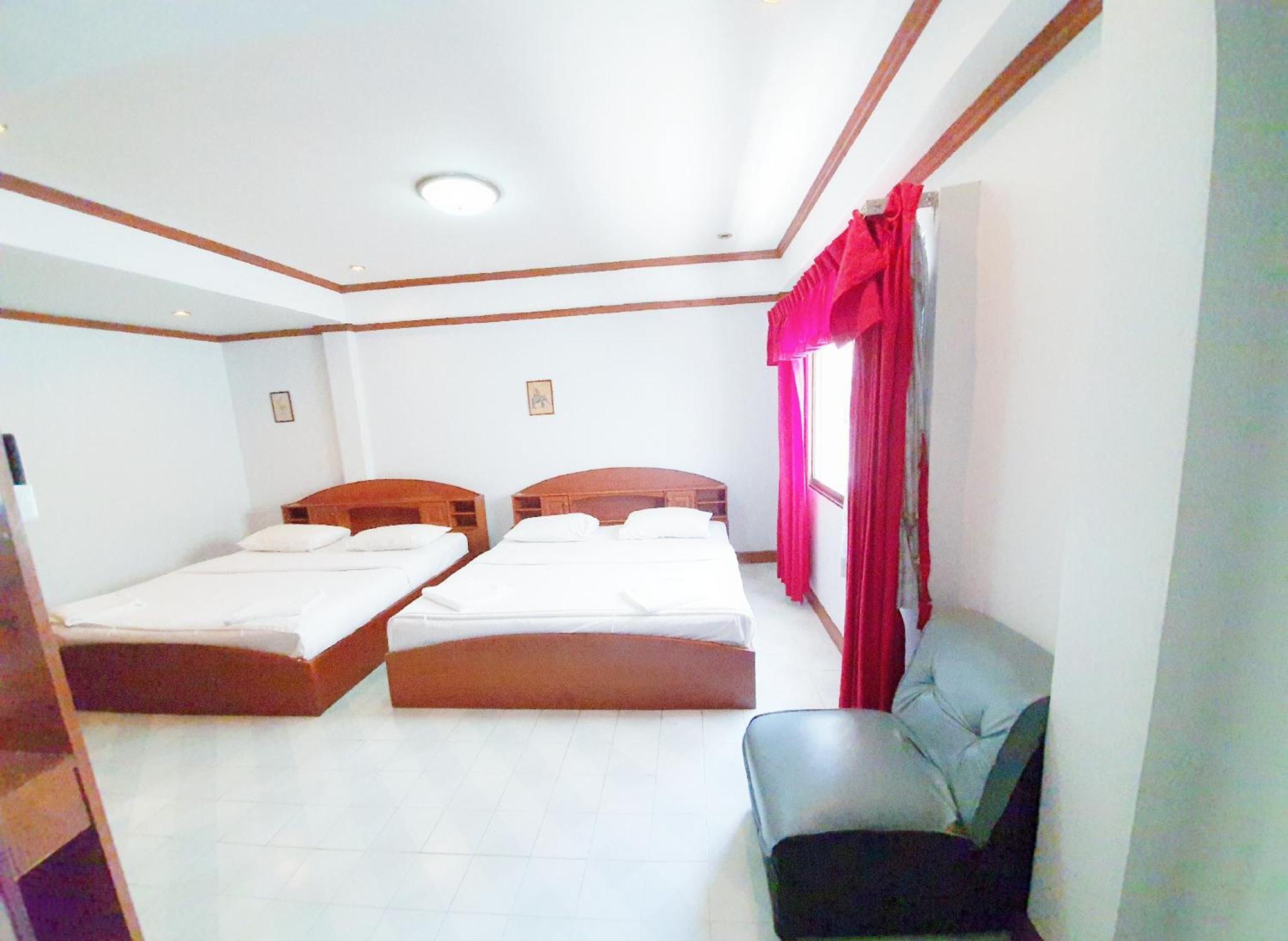 Break Point Hotel Patong Eksteriør billede